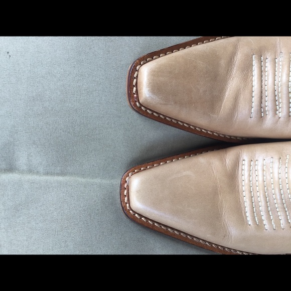 Mercer & Madison Studded Cowgirl Boots - Picture 4 of 11